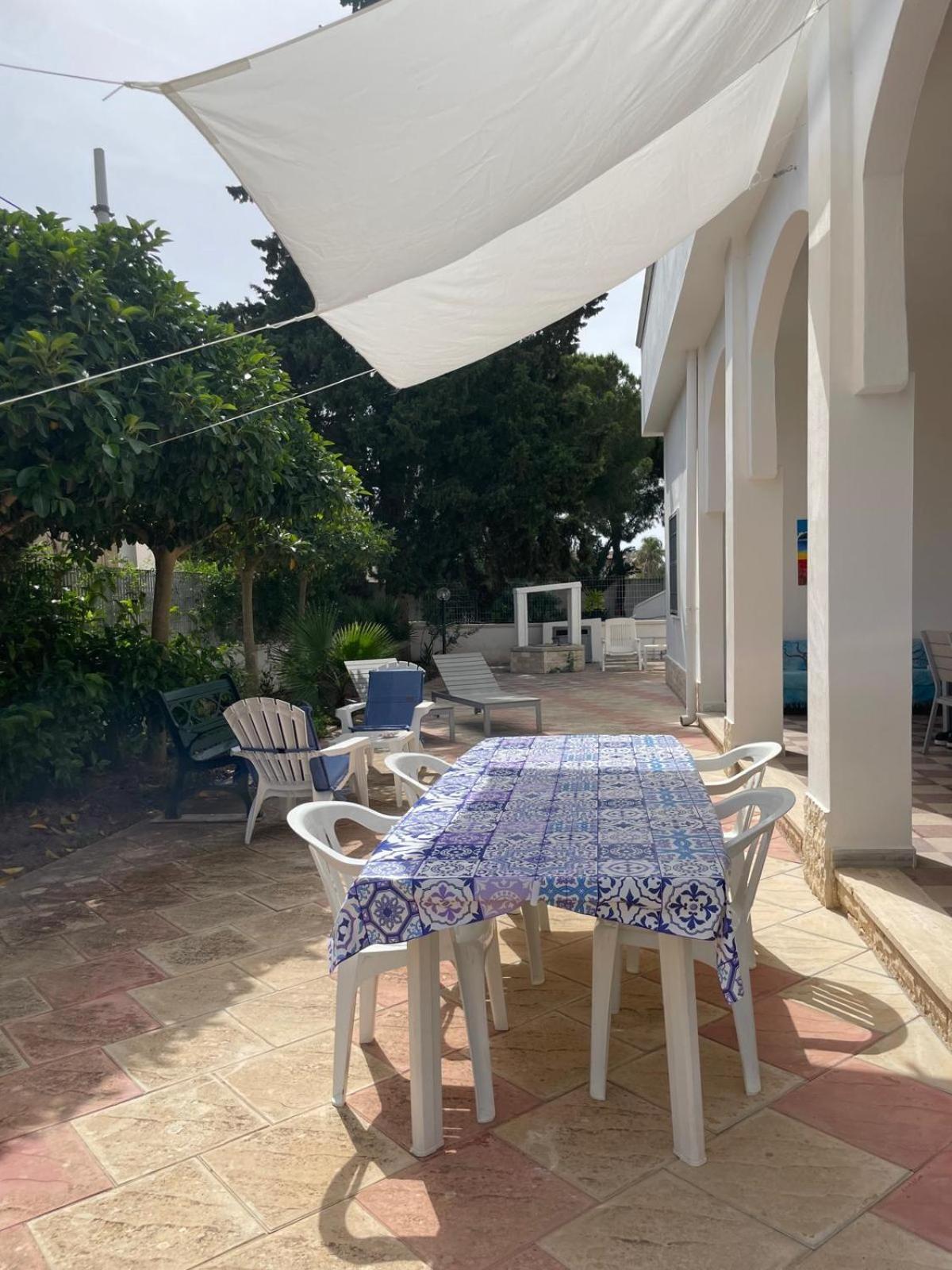 Villa Carmela A San Pietro In Bevagna Ngoại thất bức ảnh